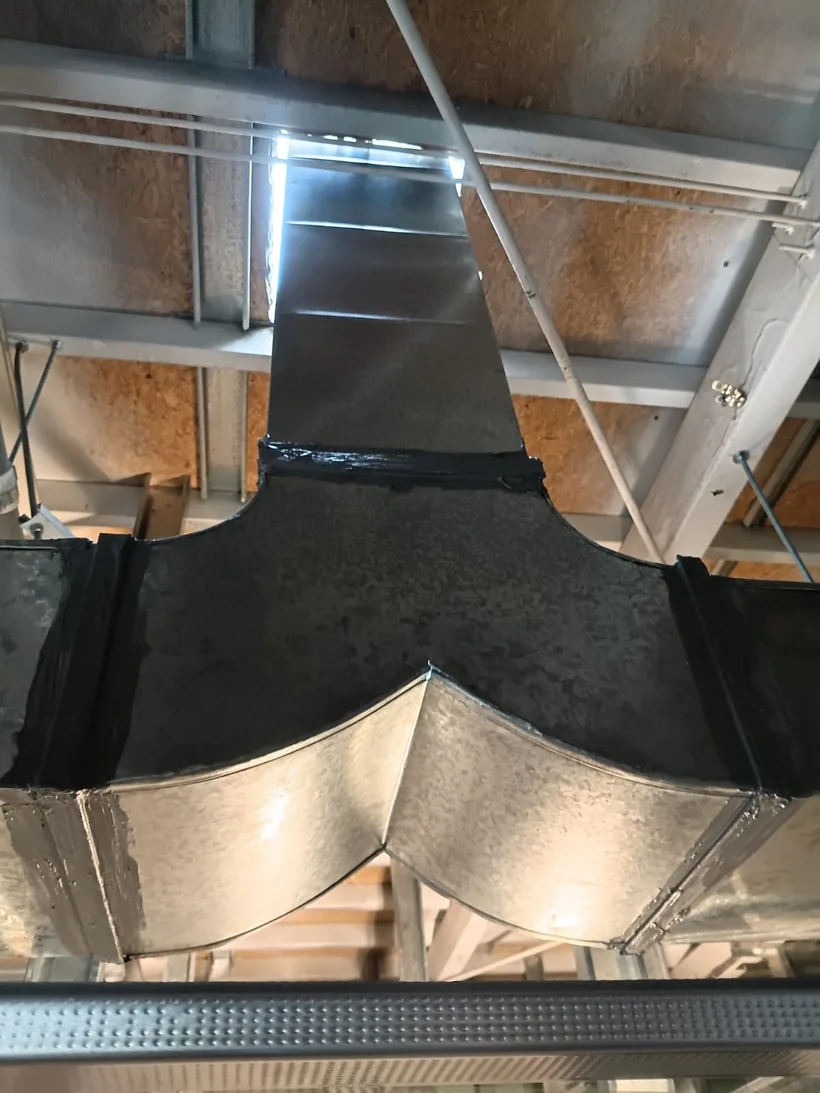 Ductería instalada en proyecto técnico