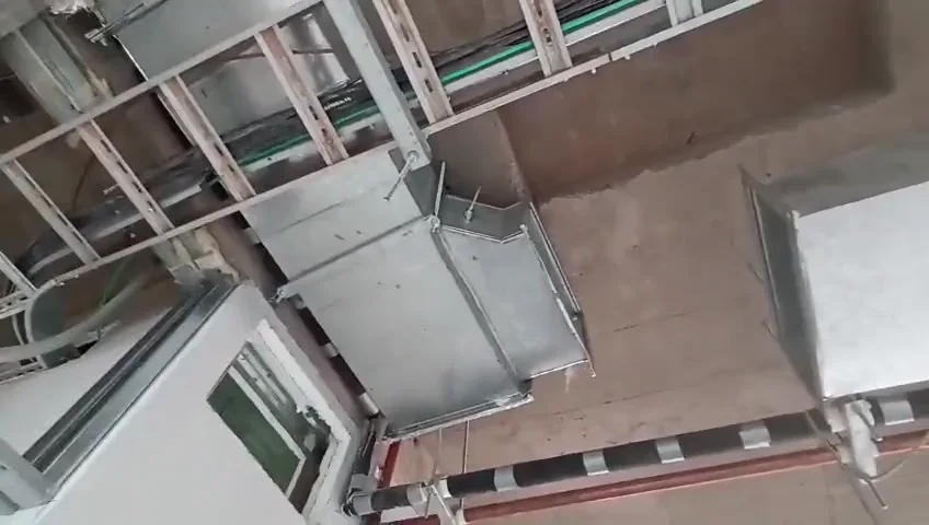 Ductería de climatización instalada en cielo por M&P